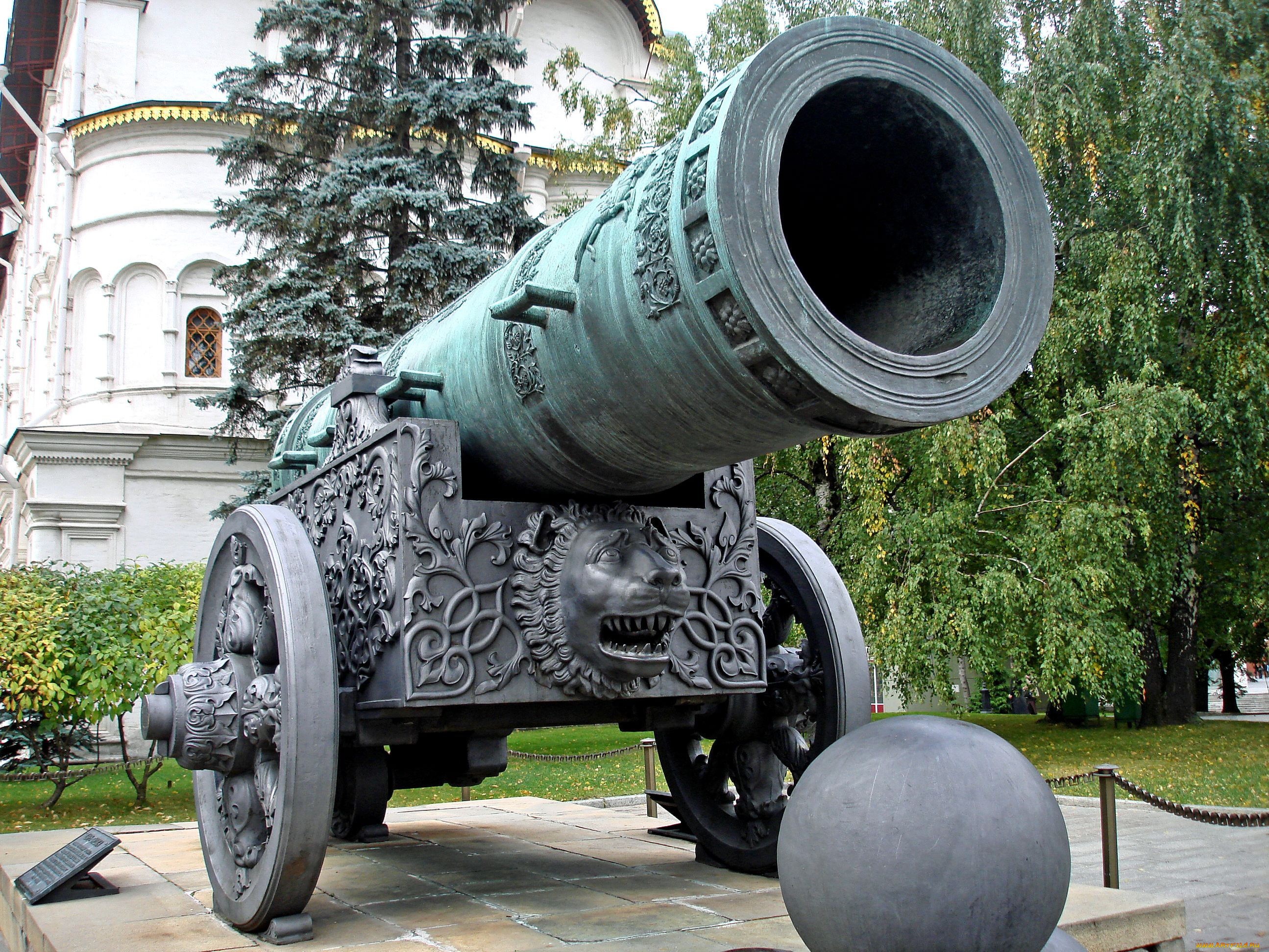 Москва Кремль царь пушка царь колокол